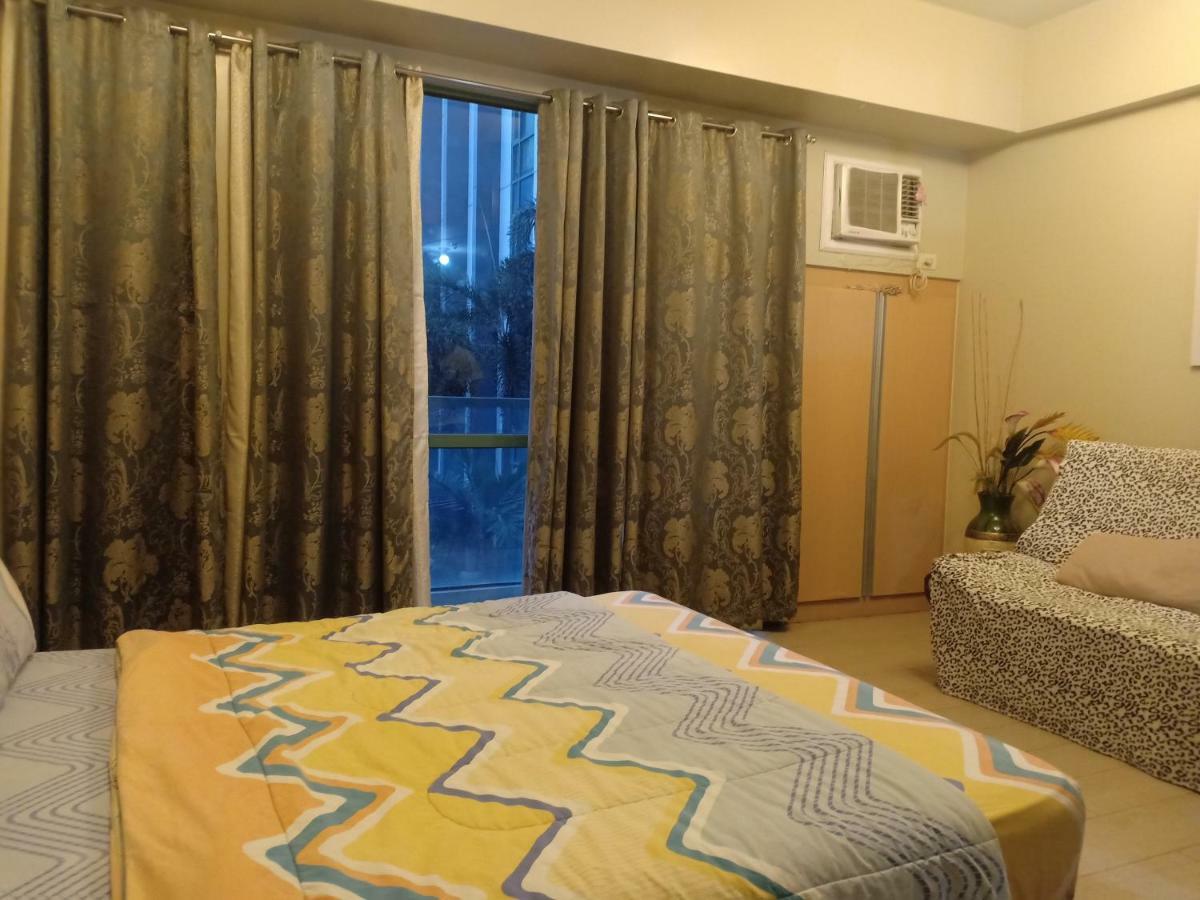 Palm Tree Genlex Condo Manila Eksteriør bilde